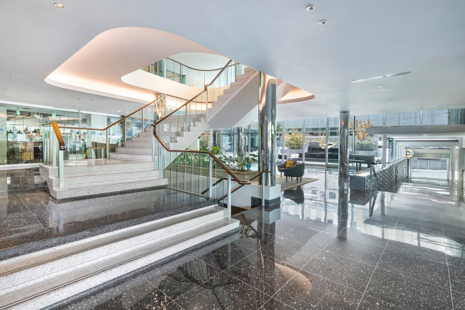 74_Lobby_2_16086